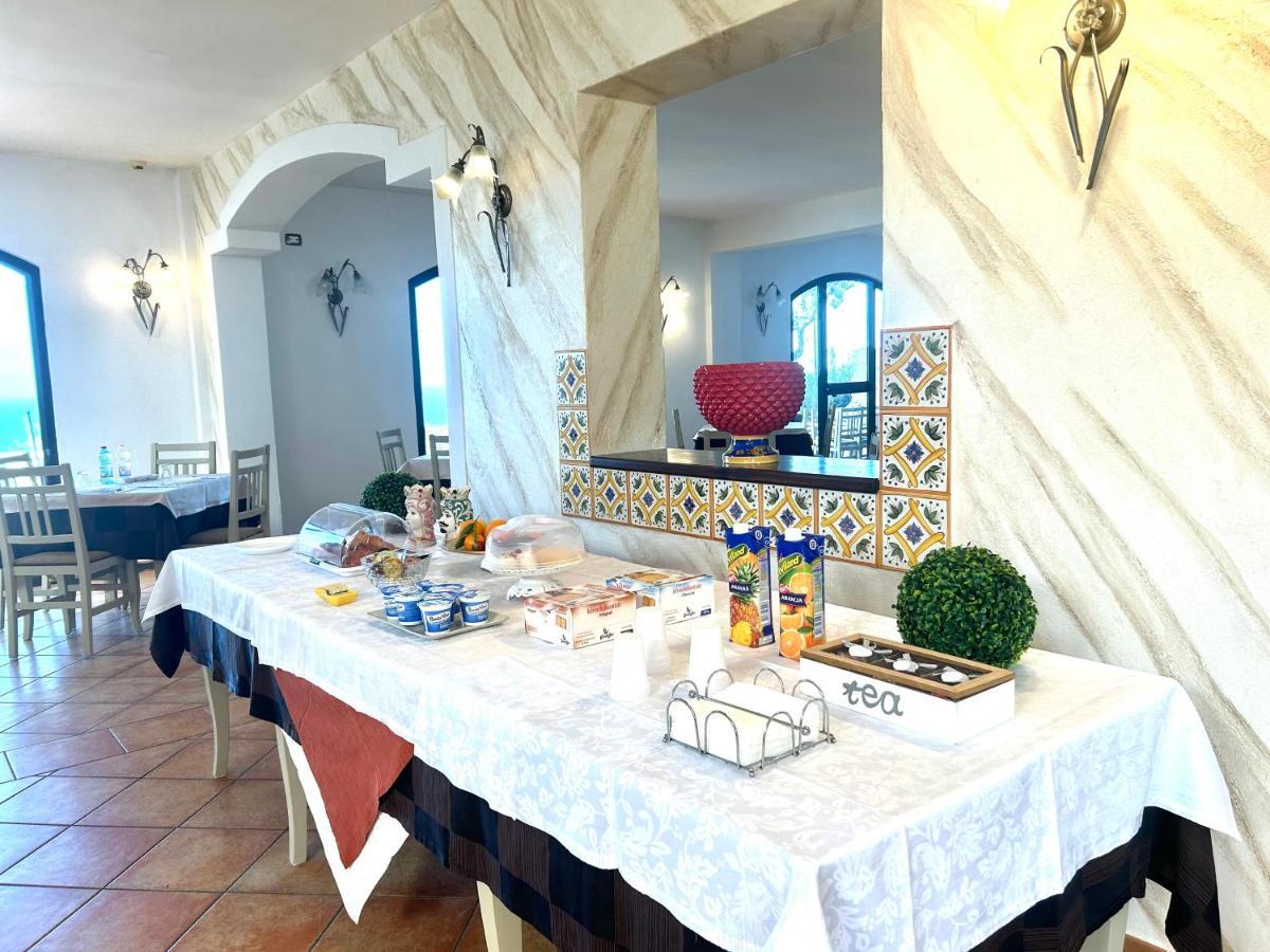 Bed and Breakfast La Collina Sul Mare Palma di Montechiaro Exterior foto