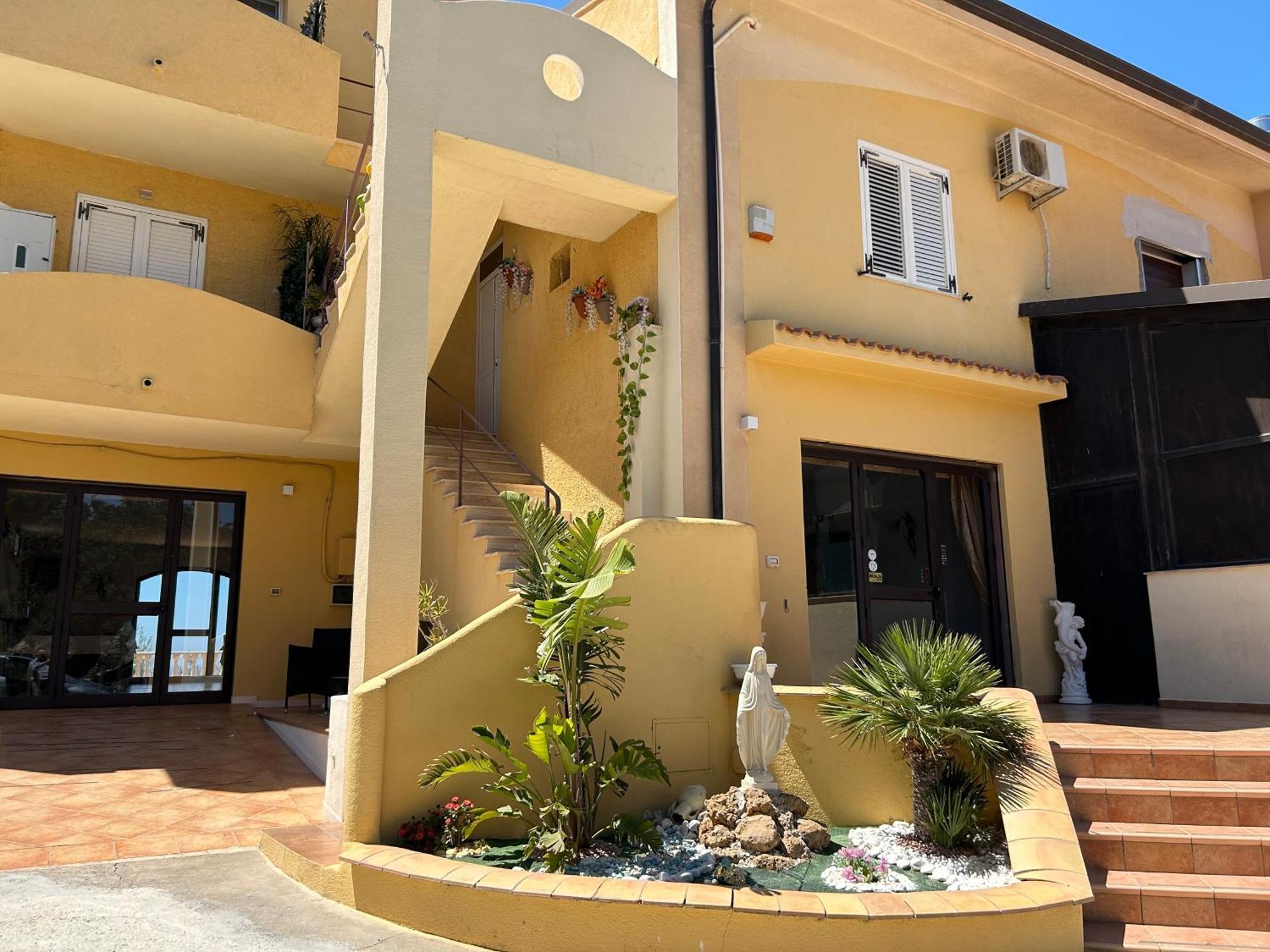 Bed and Breakfast La Collina Sul Mare Palma di Montechiaro Exterior foto